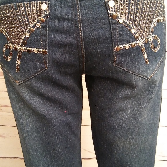 Jeans - Picture 2 of 2